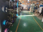 E bentahanan di Internet di kable di Fiber Optic pa Conectividat Moderno